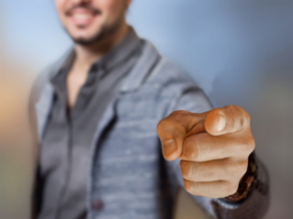 pointing, finger, designate-4194937.jpg