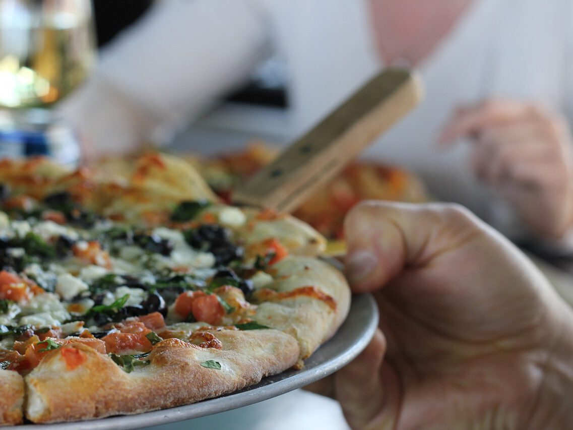 food, pizza, delicious-1281531.jpg